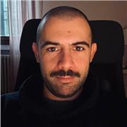 Laureato in Storia e specializzando in Global Cultures impartisce ripetizioni di Storia